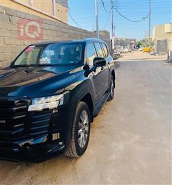 تويوتا لاندكروزر